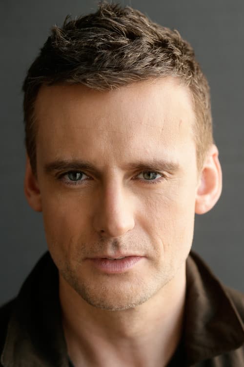 Callum Blue photo