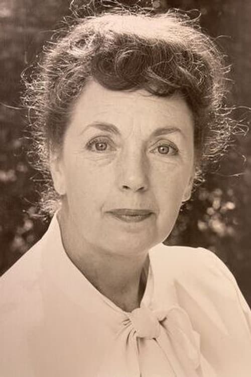 Helen Kleeb photo