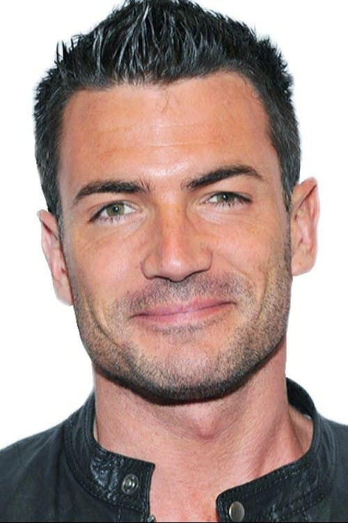 Aiden Turner photo