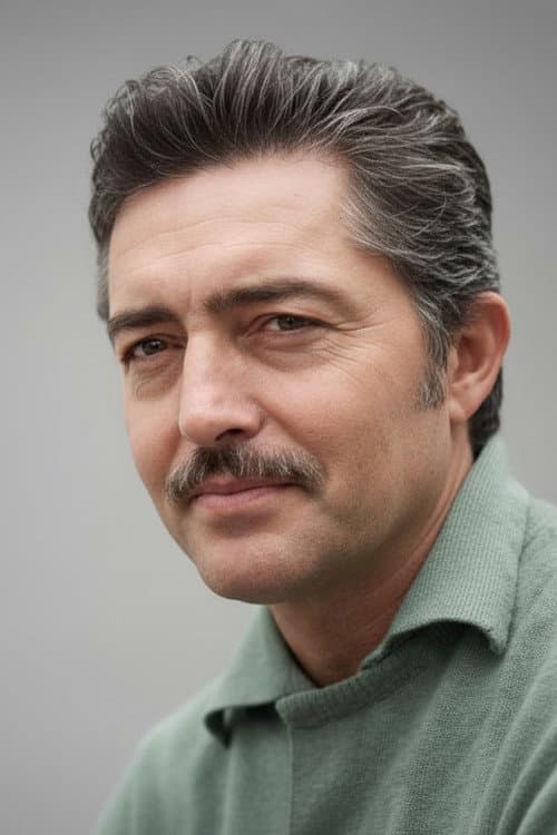 Aydın Tezel photo