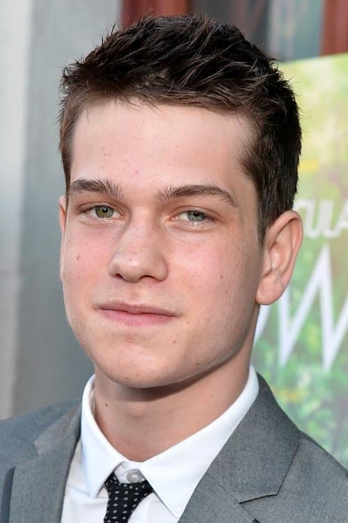 Liam James photo