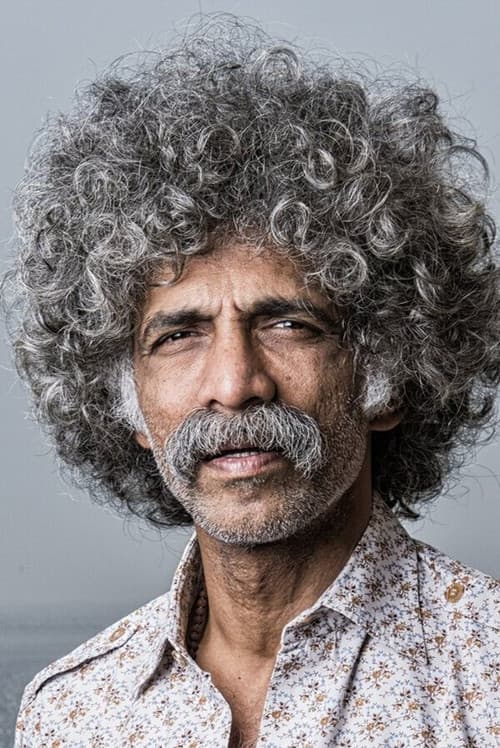 Makrand Deshpande photo