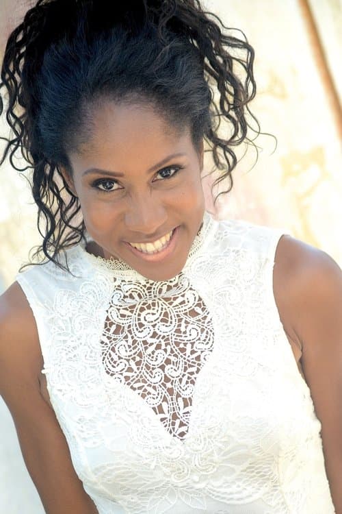 Kandace Caine photo
