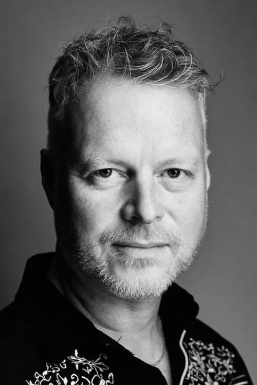 Tal Bachman photo