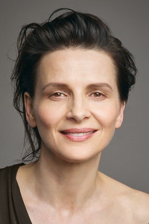 Жульєт Бінош photo