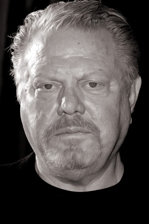 William Lucking photo