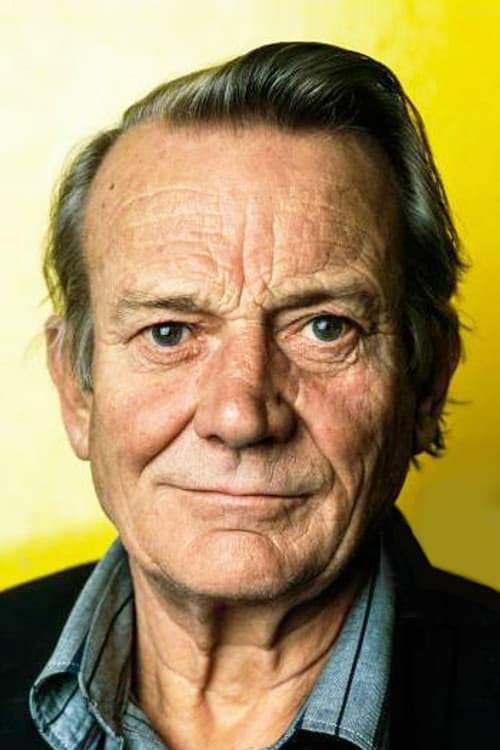 Denholm Elliott photo