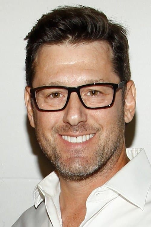 Ari Cohen photo