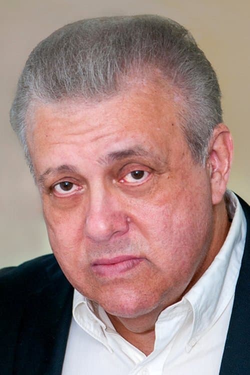 Vic Polizos photo
