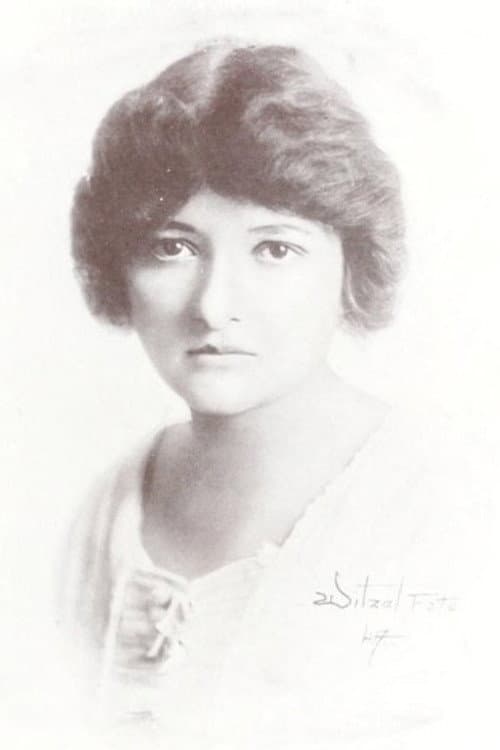 Vera Sisson photo