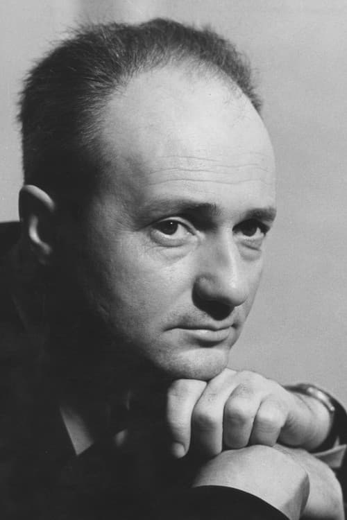 Karel Kachyňa photo