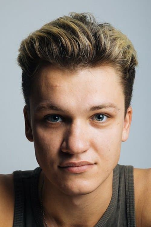 Amaury Foucher photo