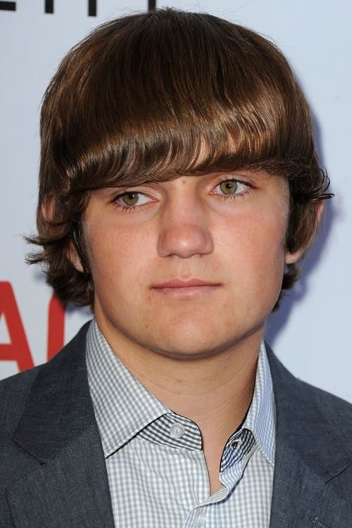 Hunter McCracken photo